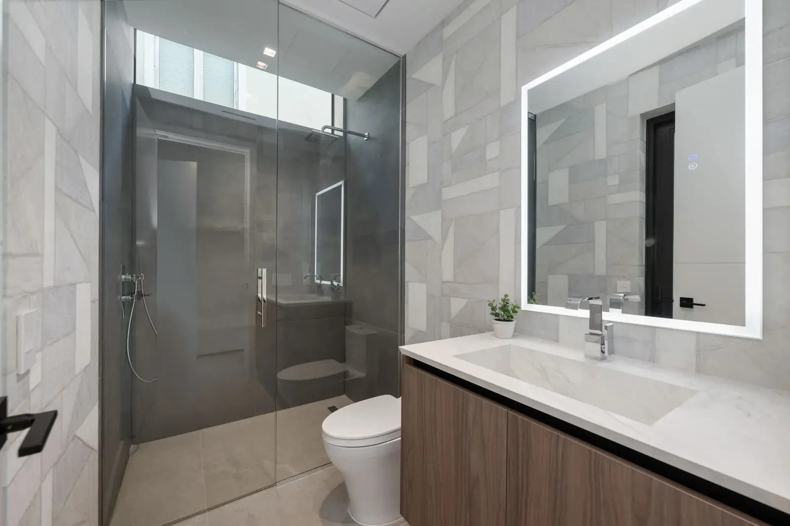 7815 SW 54th Avenue — image 42