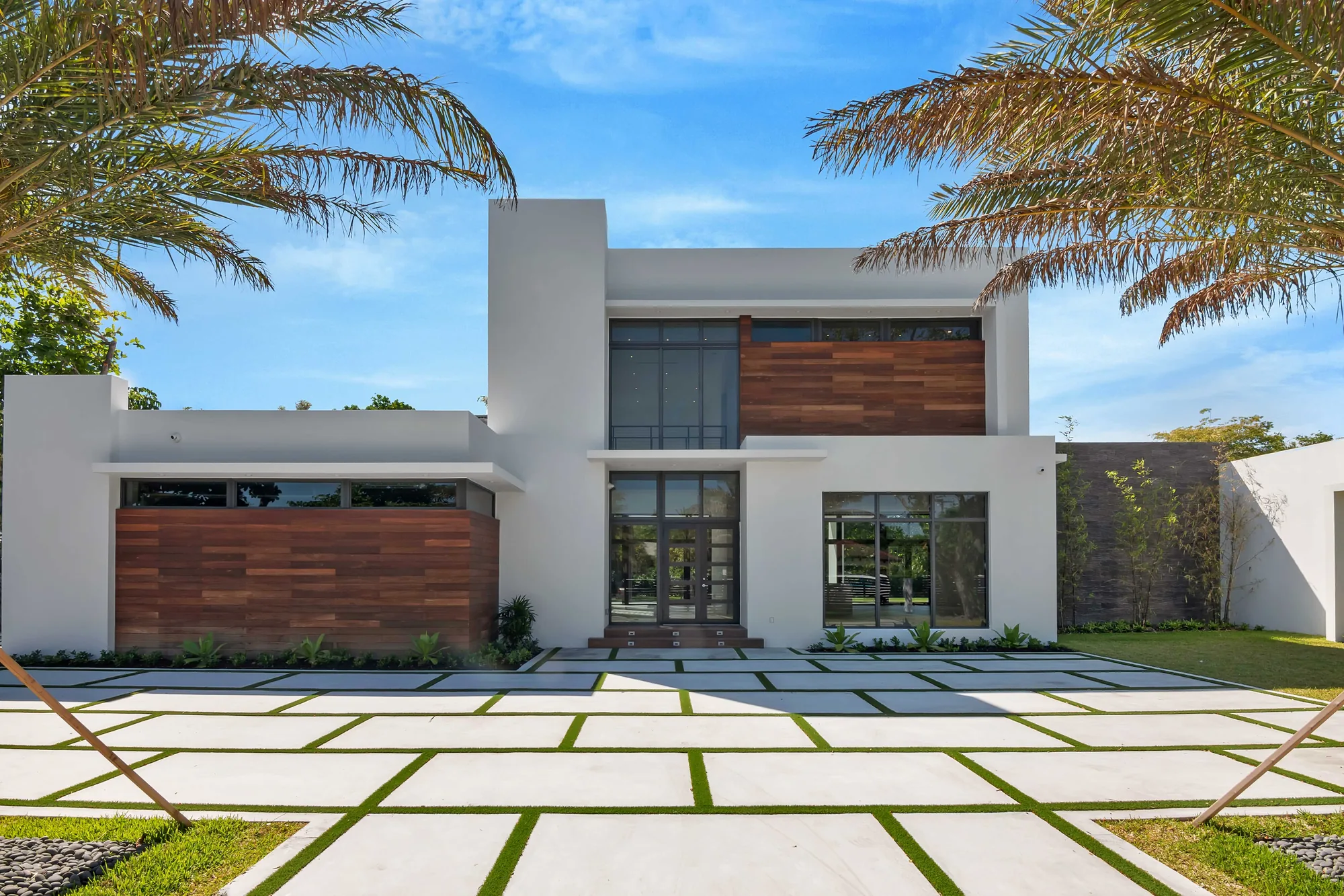 9500 SW 87th Avenue — image 1