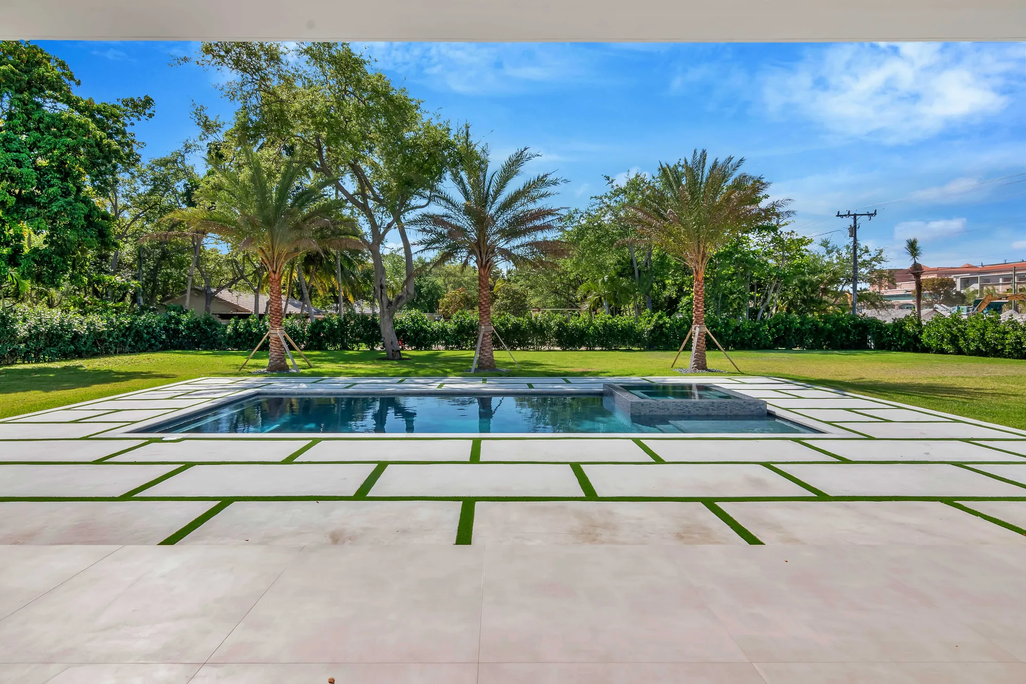 9500 SW 87th Avenue — image 17